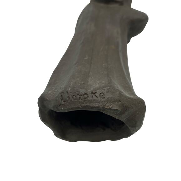 Rare Clay Sculpture by Julia E. Limpke Child with flute Free molded signed - Picture 4 of 8